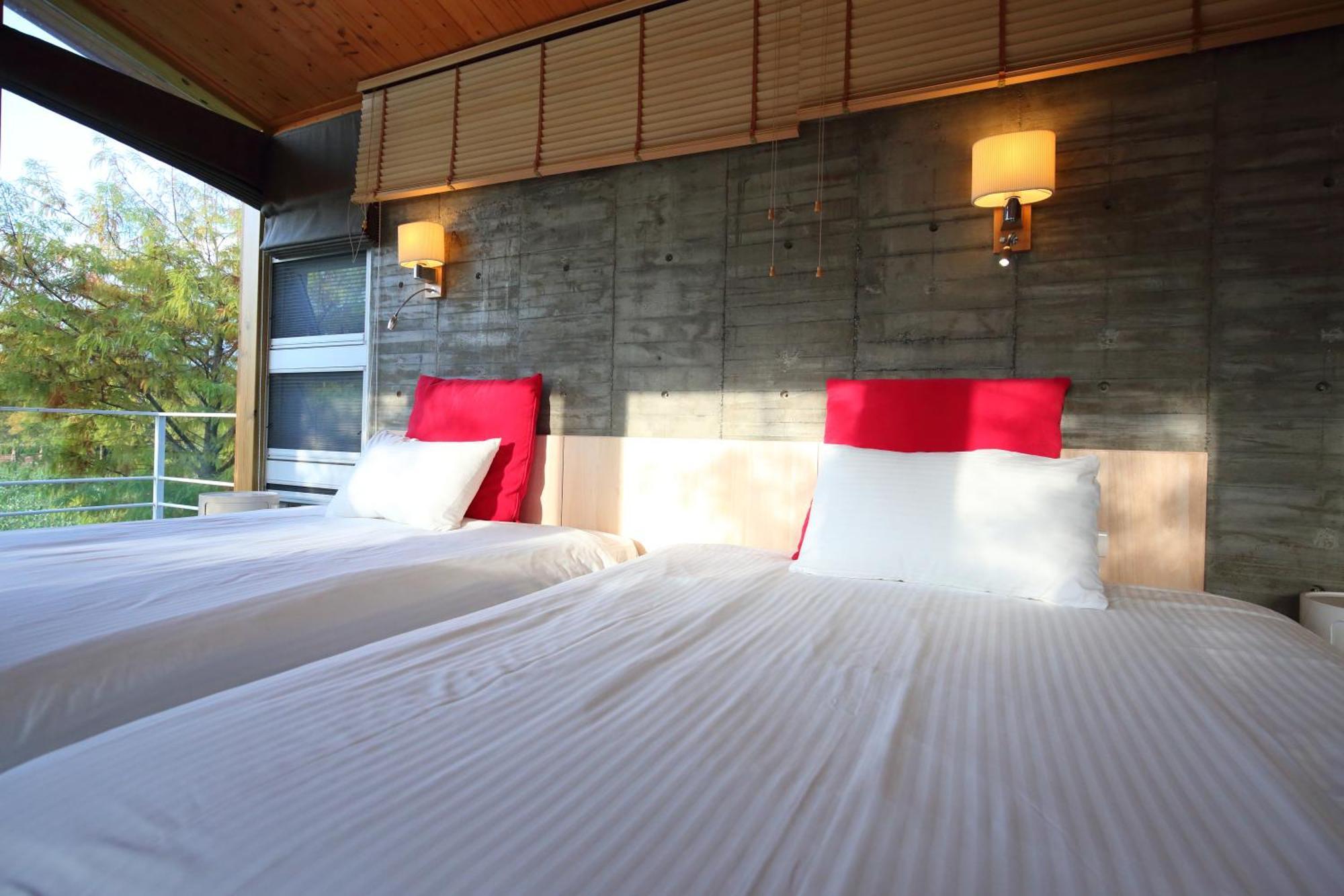 Chuying Sunrise B&B 吉安郷 エクステリア 写真